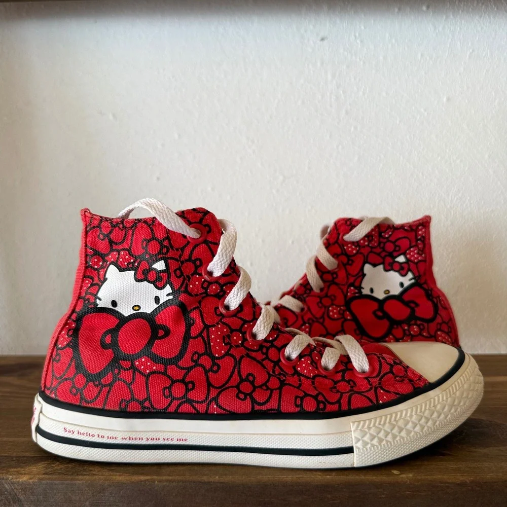 Converse Chuck Taylor Hello Kitty Hi Top Sneakers Youth 2Y (Womens 3.5, READ)